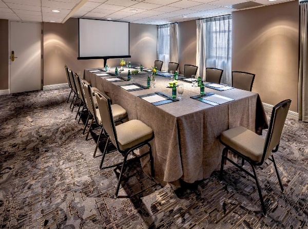 InterContinental Chicago Magnificent Mile, an IHG Hotel Main image